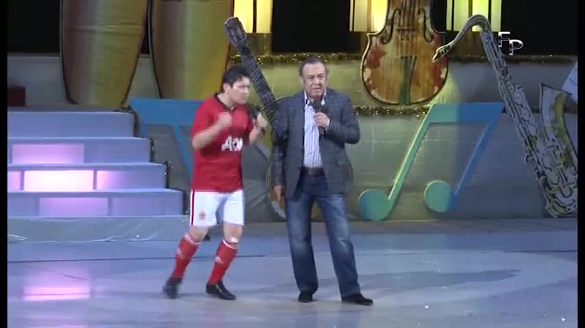 Mirzabek Xolmedov & Avaz Oxun - Futbol sevar inson