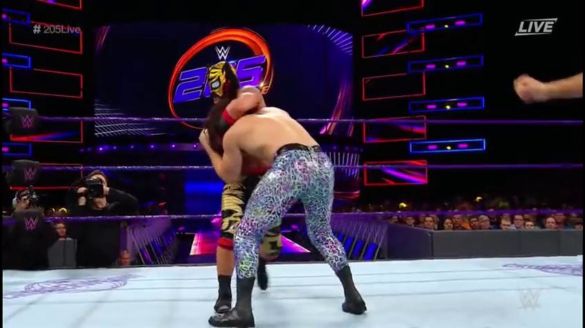 WWE 205 Live 2018.05.29 (545 TV)
