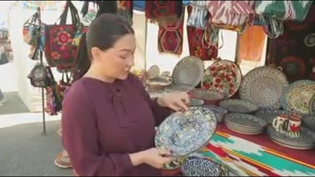 Украинский телеканал посетил рынок Чорсу в Ташкенте