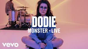 Dodie – Monster | Live | Vevo DSCVR